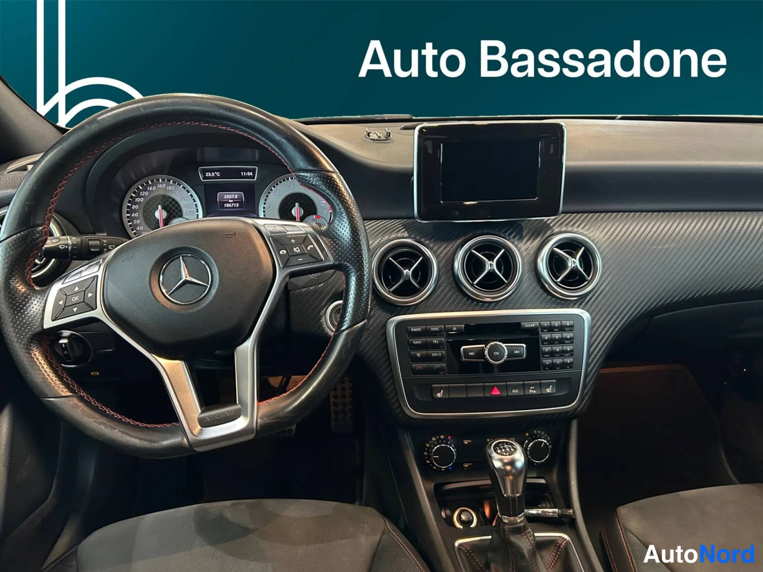 White Mercedes-Benz A 180 2014, photo 10