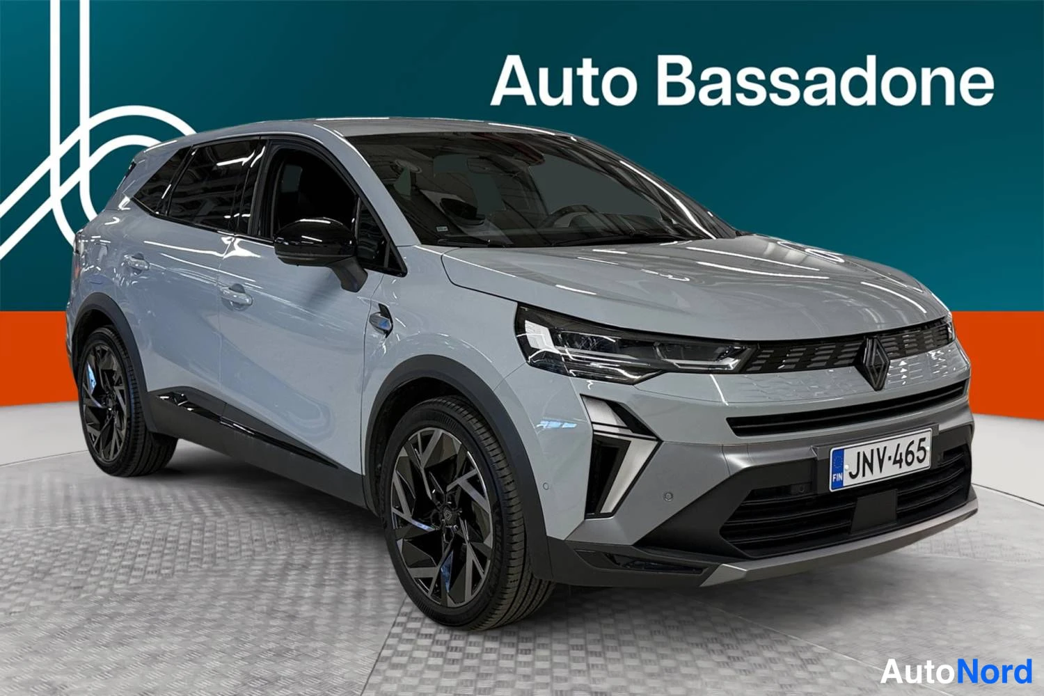 Hopea Renault Symbioz 2025, etuviisto, keula oikealle, kuva 3