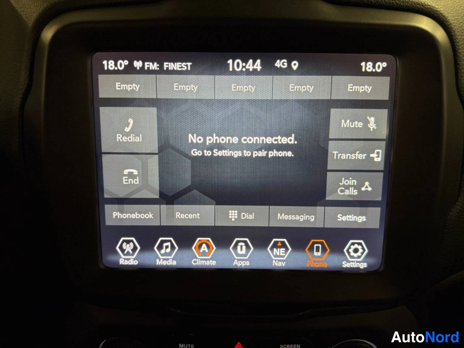 Sininen Jeep Renegade 2020, kuva 20