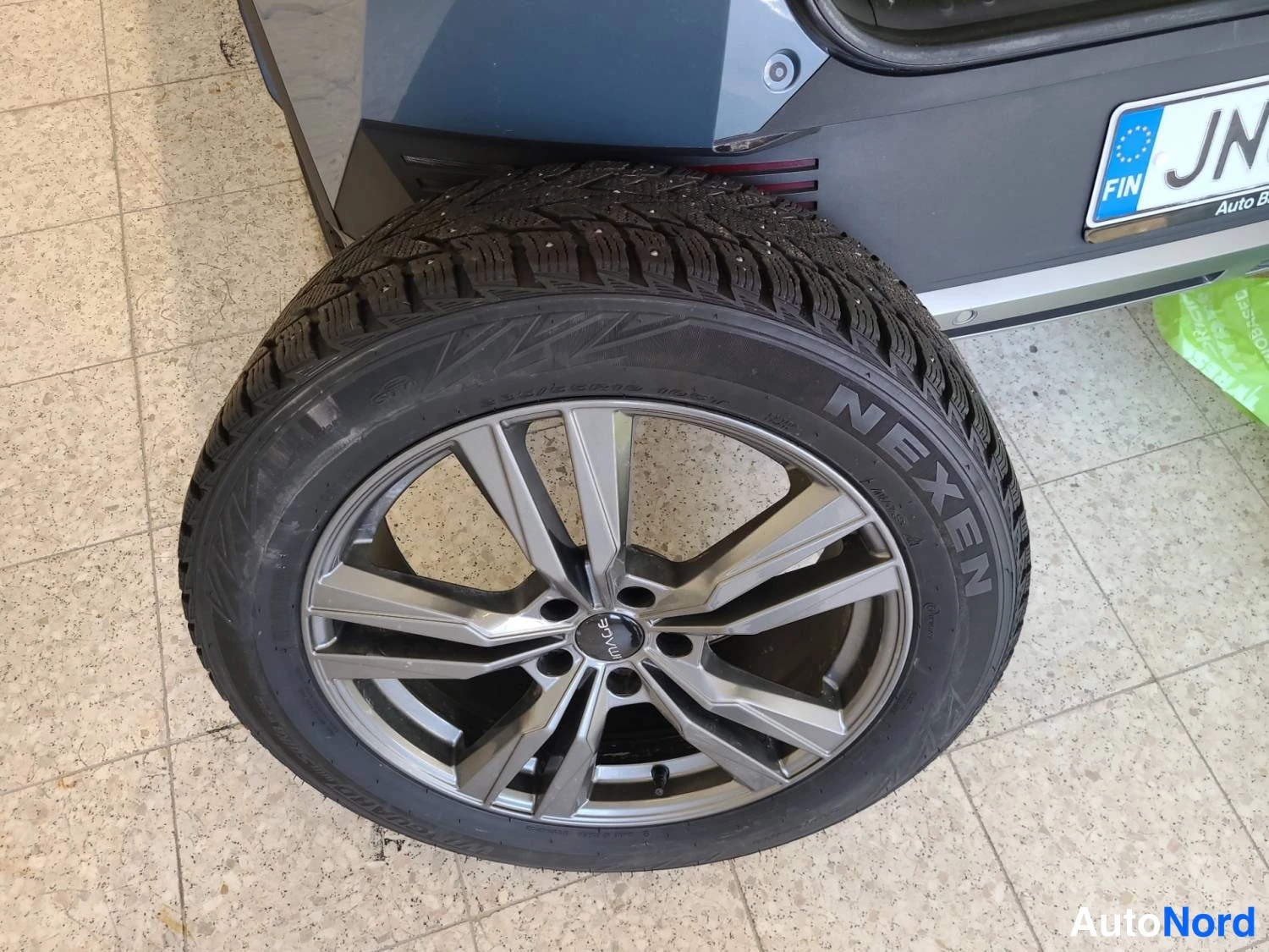 Harmaa Hyundai Ioniq 5 2023, yksityiskohta, kuva 9