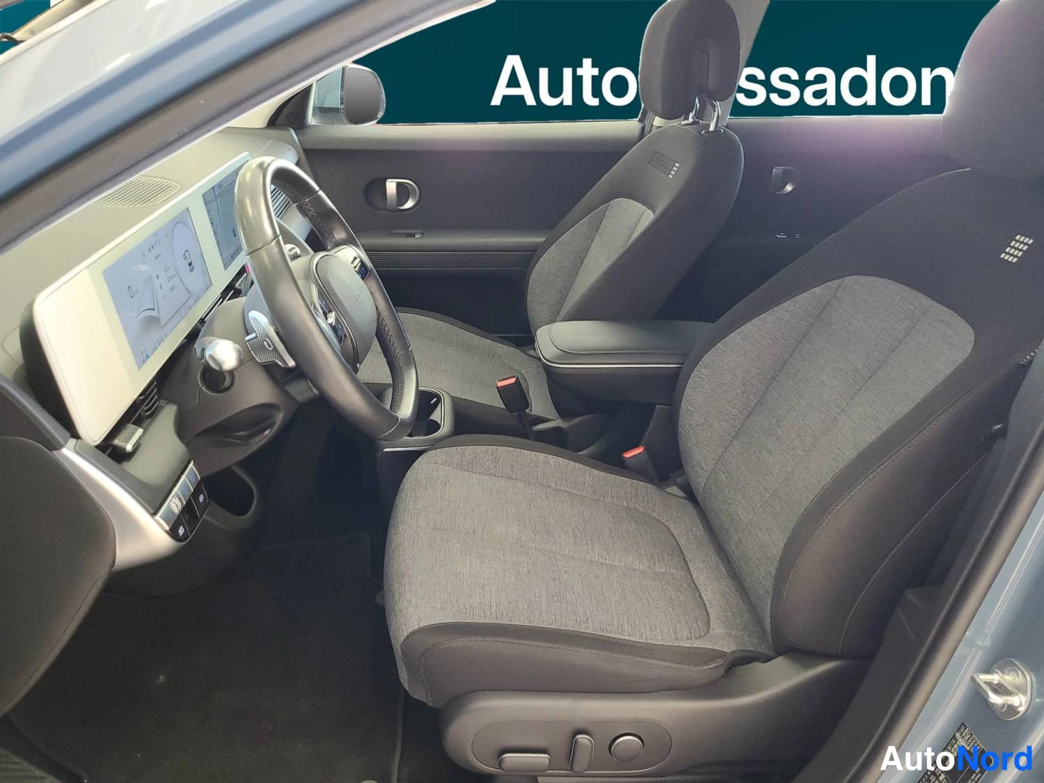 Harmaa Hyundai Ioniq 5 2023, kuva 21