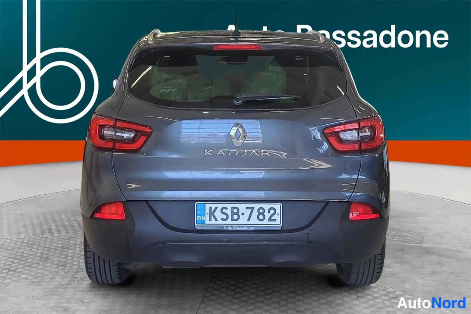 Harmaa Renault Kadjar 2016, takaa, kuva 8