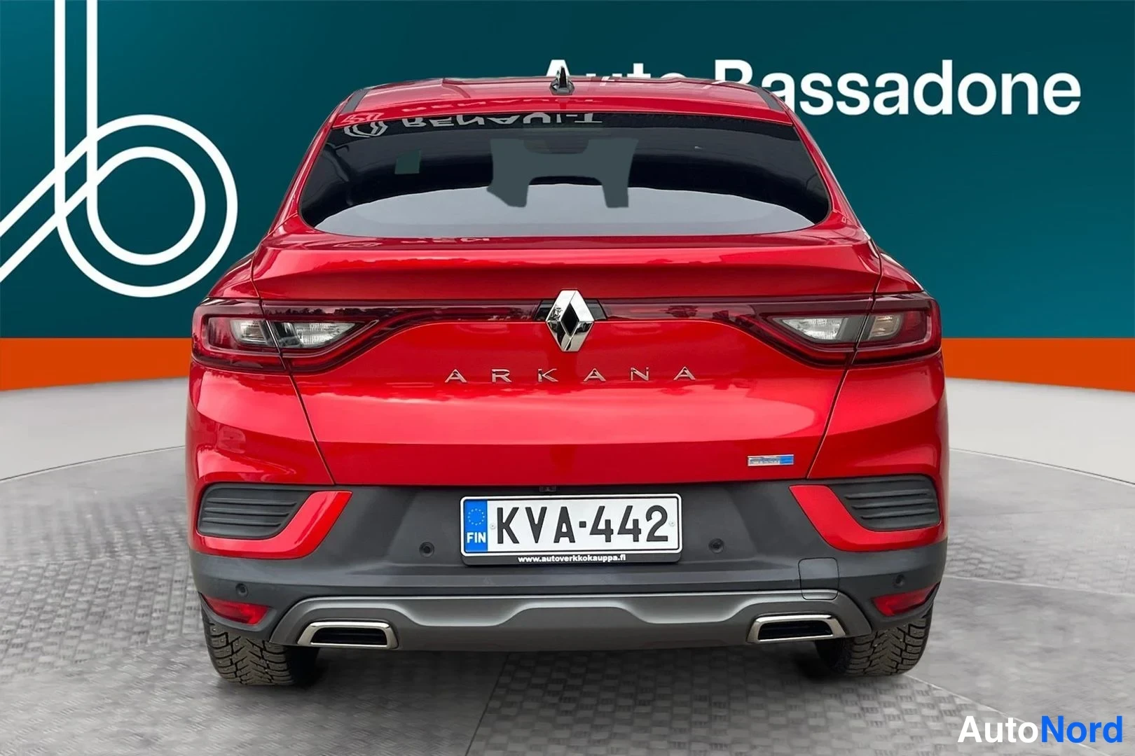Punainen Renault Arkana E-TECH 2023, takaa, kuva 8