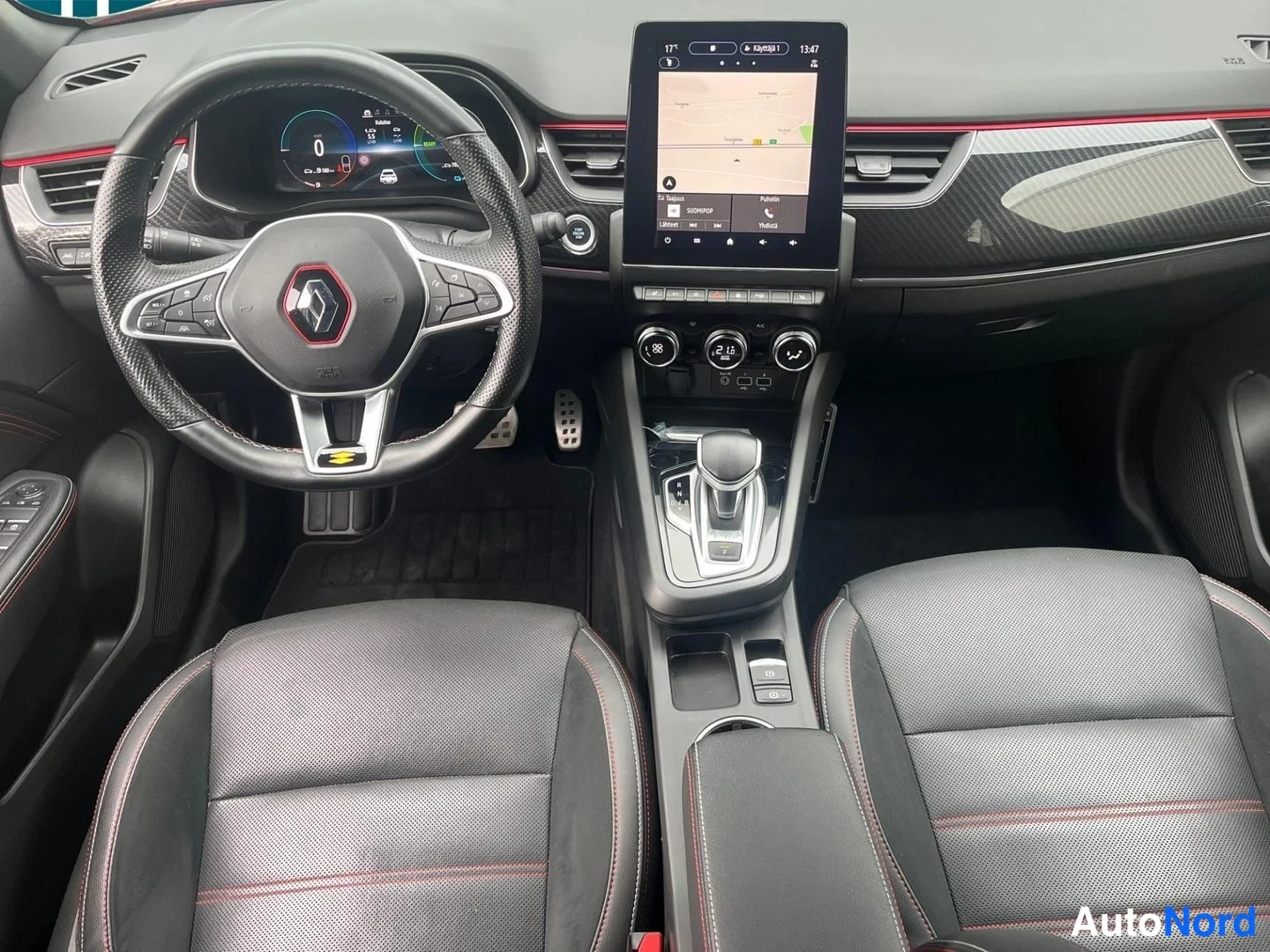 Punainen Renault Arkana E-TECH 2023, ohjaamo, kuva 9