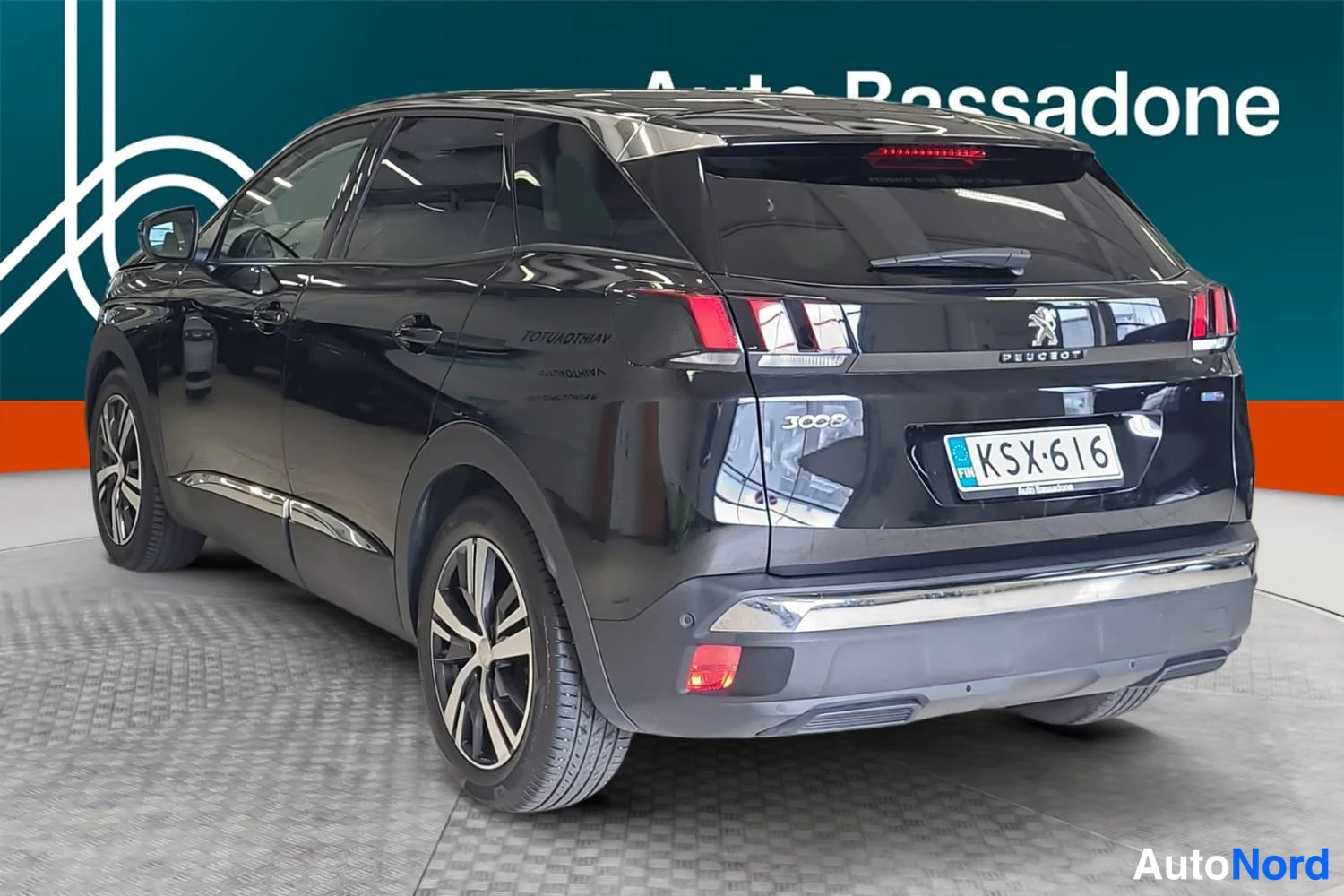 Musta Peugeot 3008 2017, takaviisto, kuva 6
