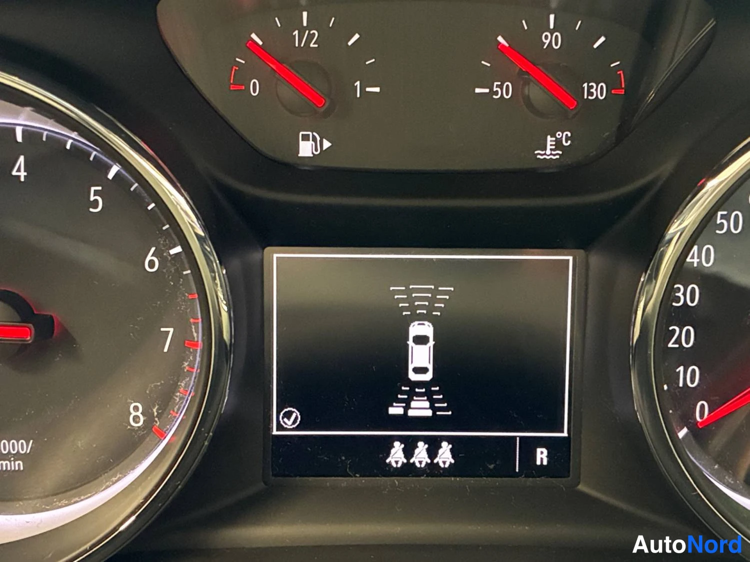 Harmaa Opel Insignia Sports Tourer 2019, kuva 23