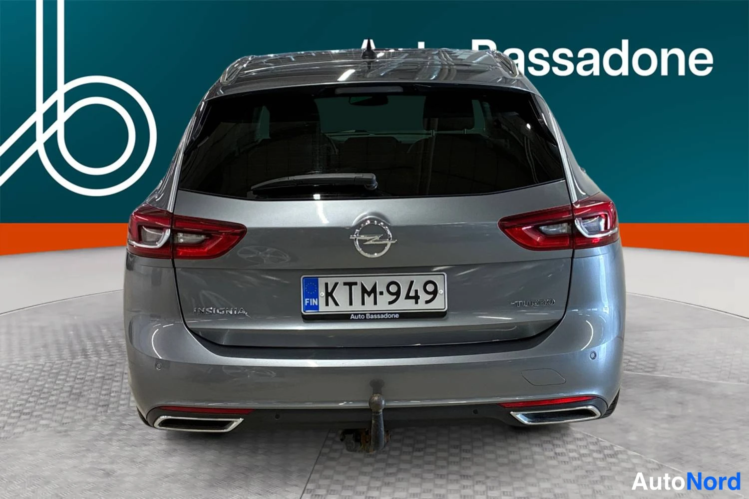 Harmaa Opel Insignia Sports Tourer 2019, takaa, kuva 8