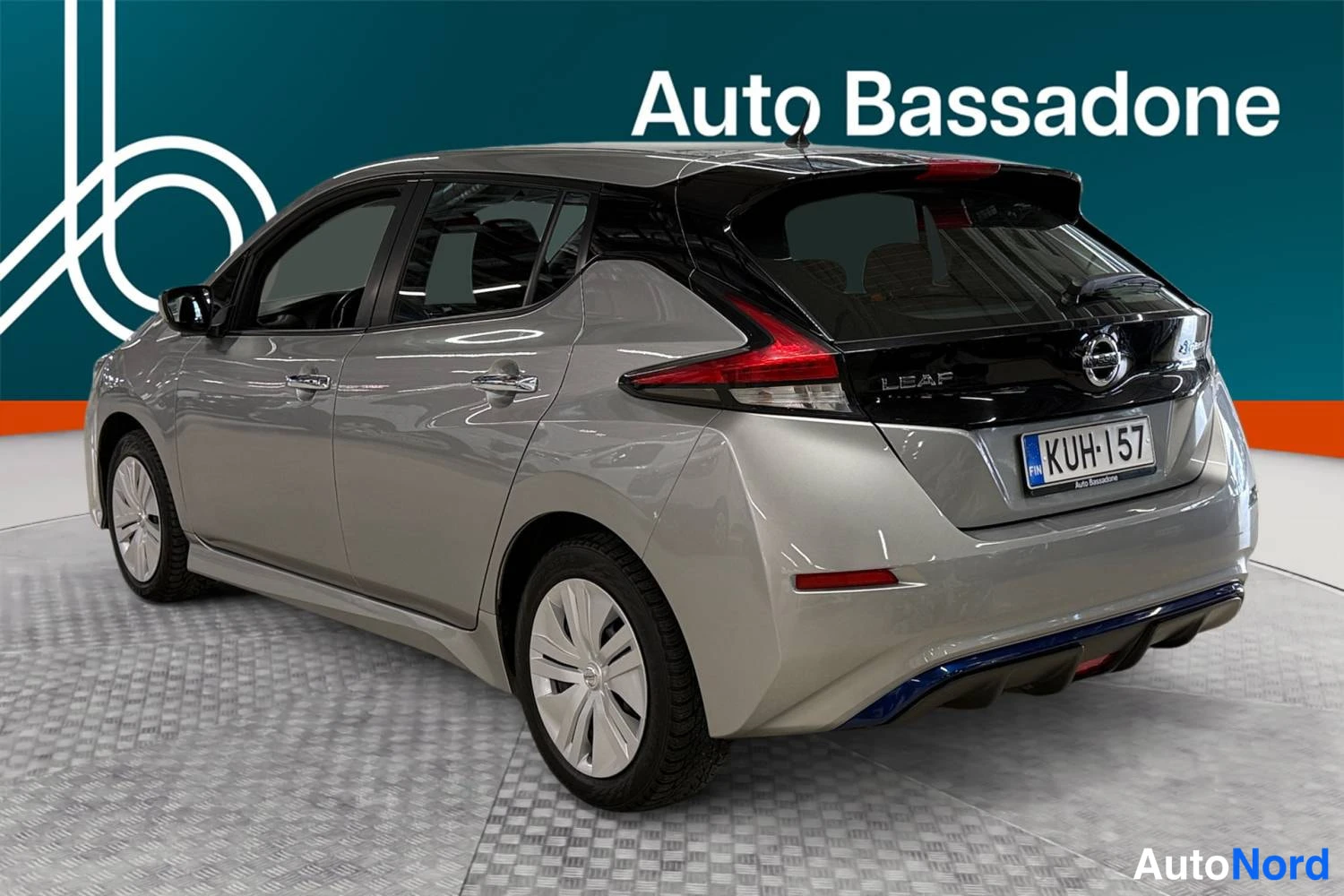 Hopea Nissan Leaf 2021, takaviisto, kuva 6