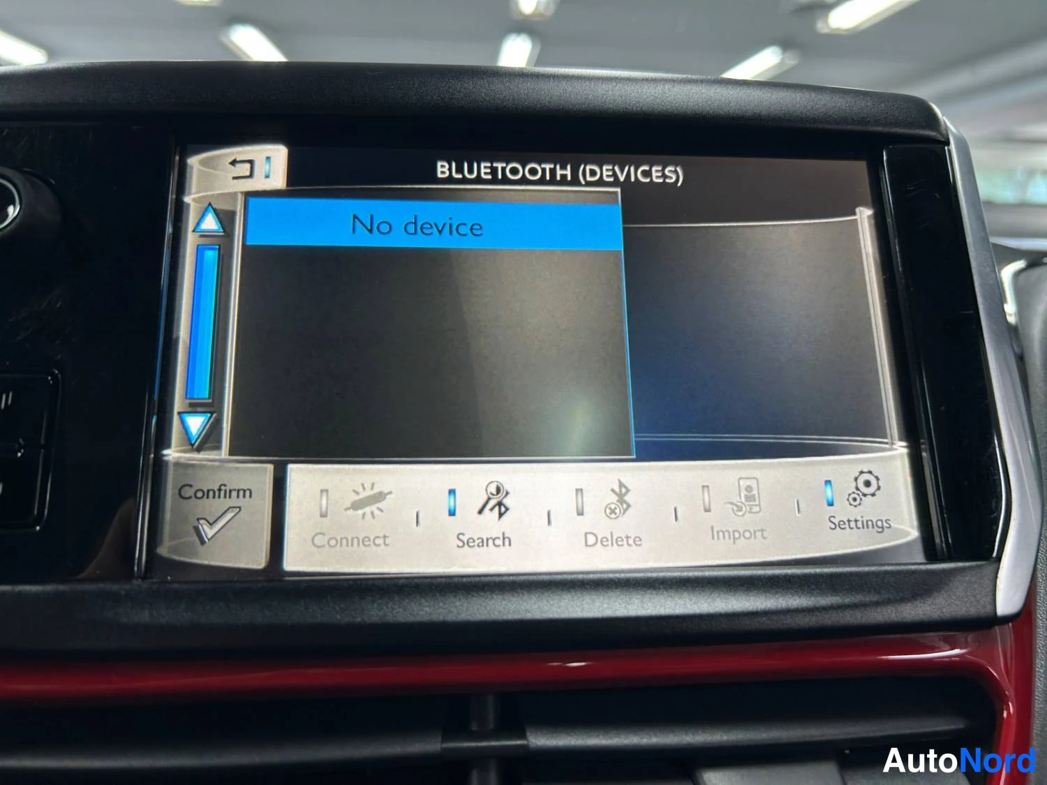 Punainen Peugeot 208 GTi 2013, kuva 19