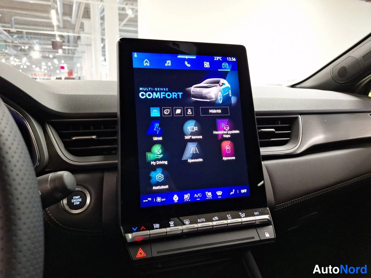 Musta Renault Symbioz 2026, kuva 23