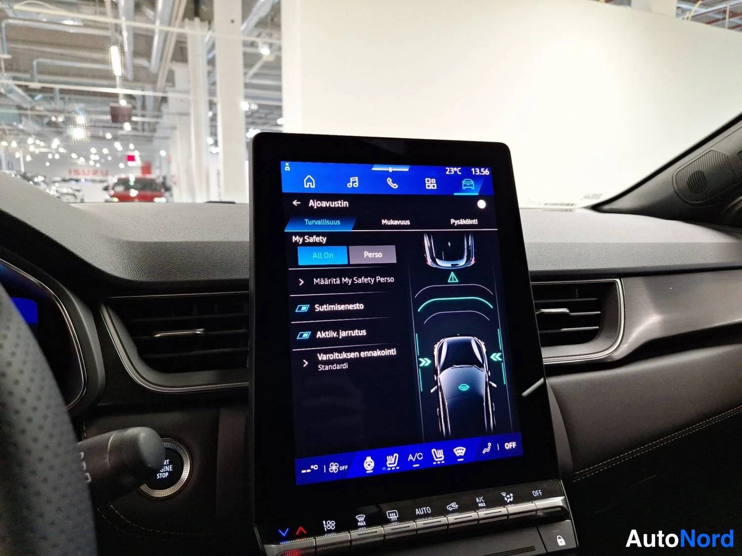 Musta Renault Symbioz 2026, kuva 24
