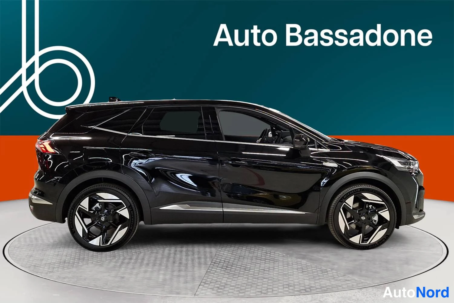 Musta Renault Symbioz 2026, kuva 17