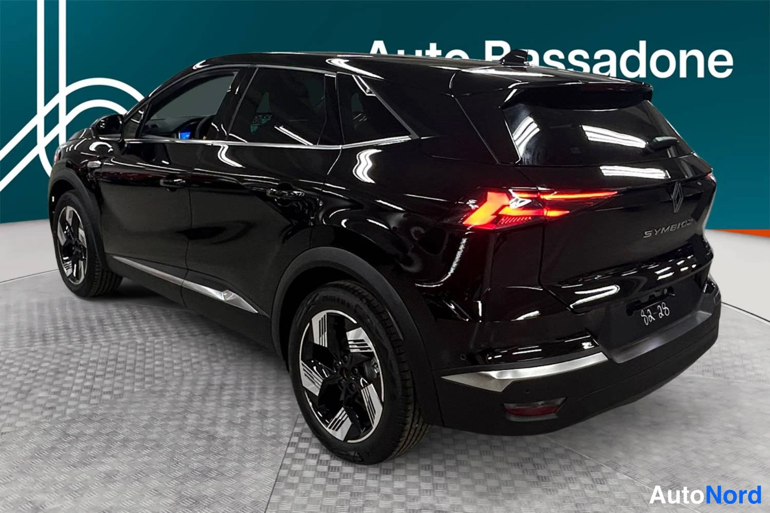 Musta Renault Symbioz 2026, takaviisto, kuva 5
