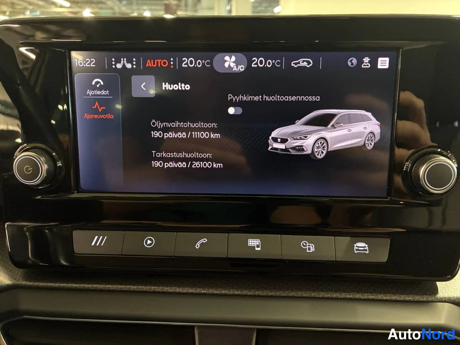 Valkoinen Seat Leon sportstourer 2021, kuva 22