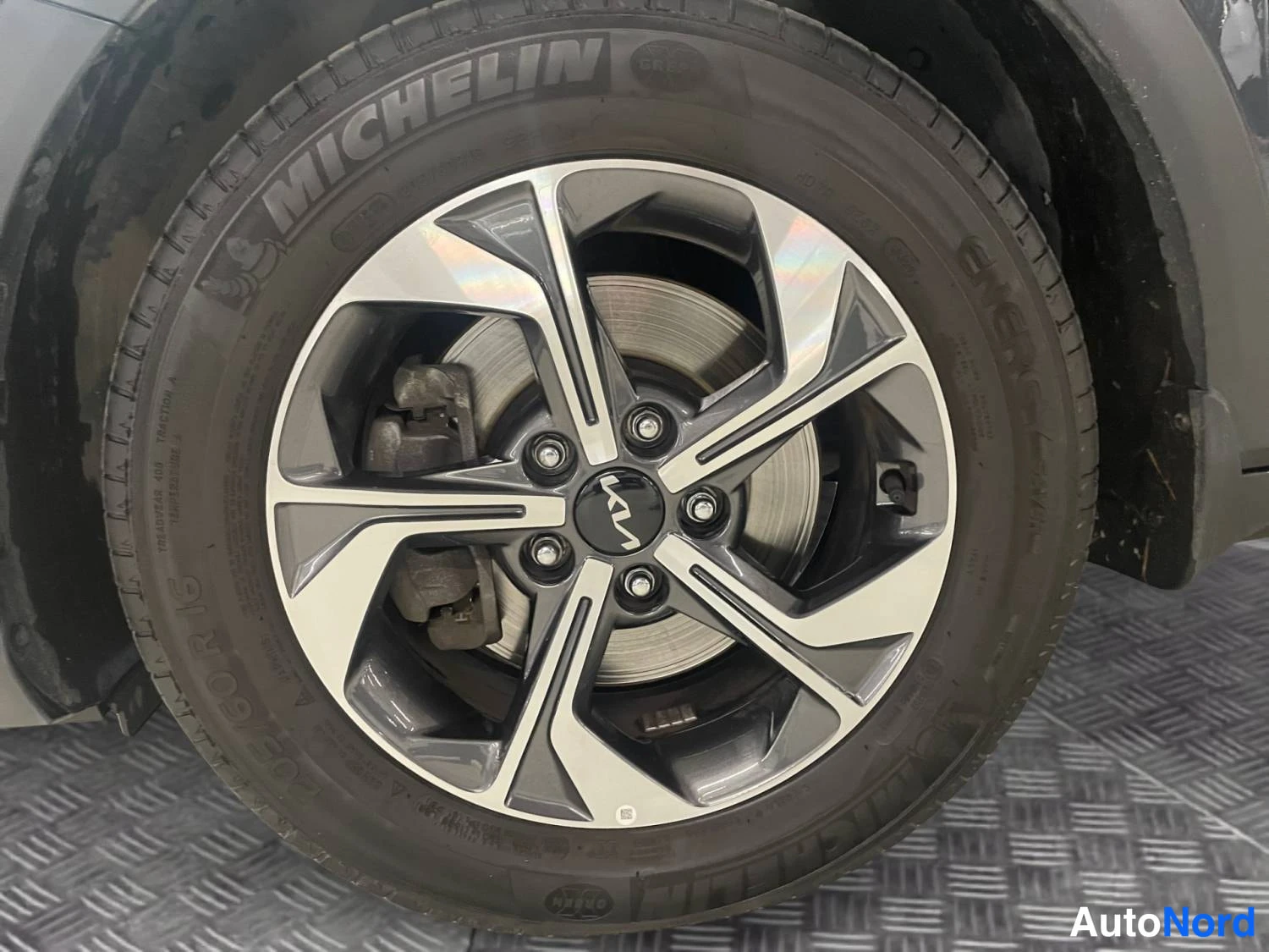 Harmaa Kia Xceed 2023, kuva 14