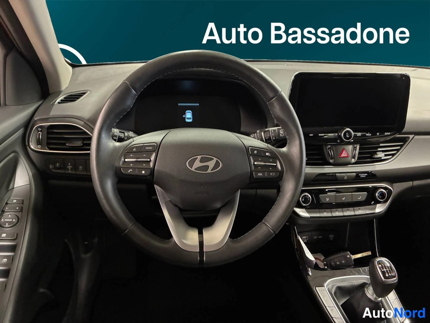 Punainen Hyundai I30 2024, kuva 15