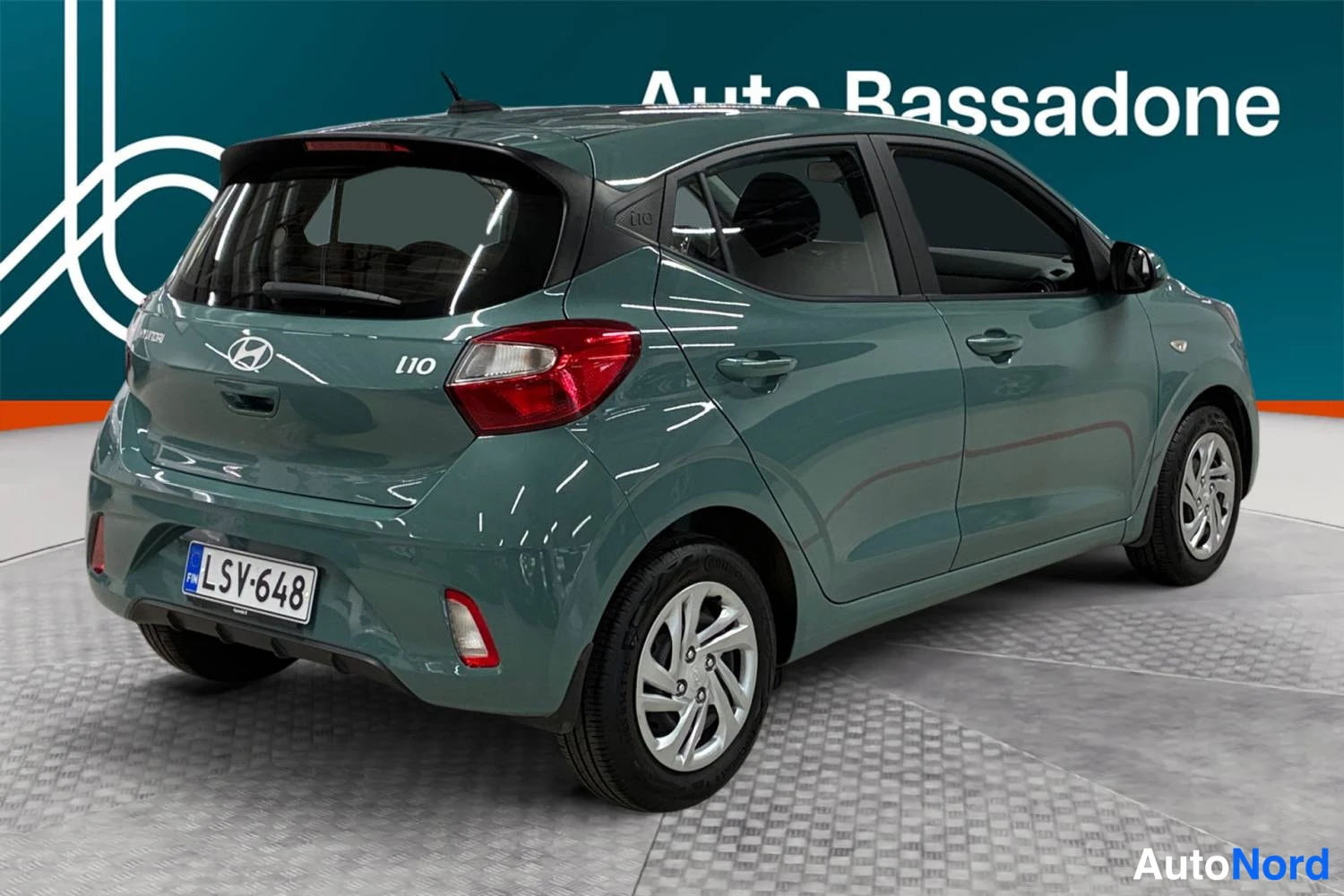 Harmaa Hyundai I10 2024, takaviisto, kuva 6