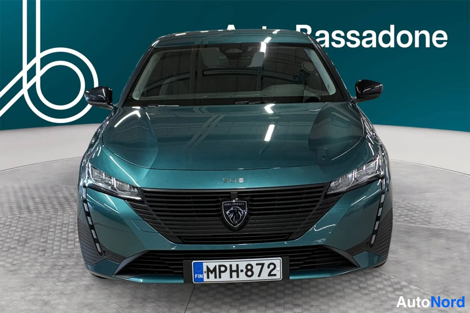 Sininen Peugeot 308 2023, edestä, kuva 3