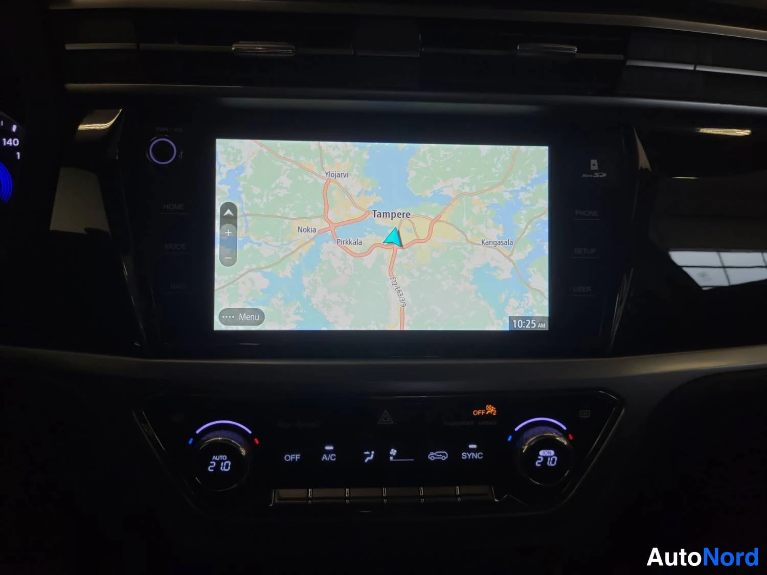 Harmaa SsangYong Korando 2020, kuva 18
