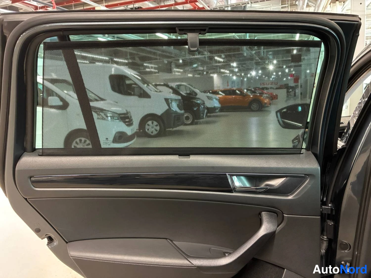 Harmaa Skoda Kodiaq 2020, kuva 22