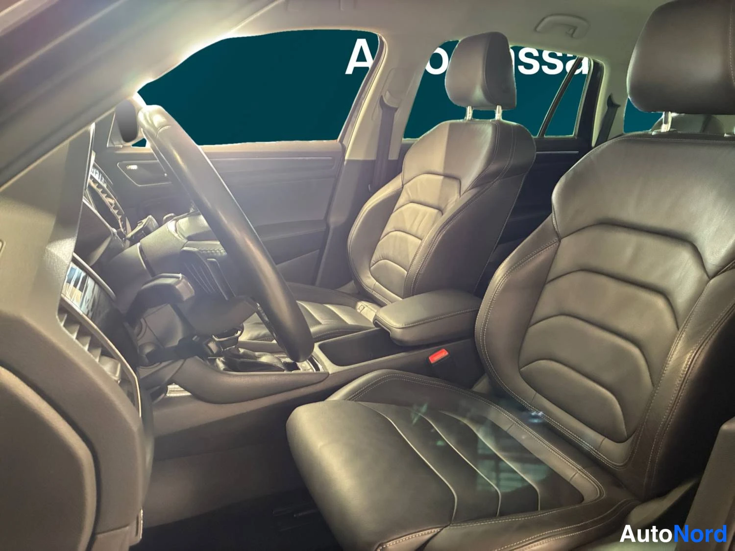 Harmaa Skoda Kodiaq 2020, kuva 12