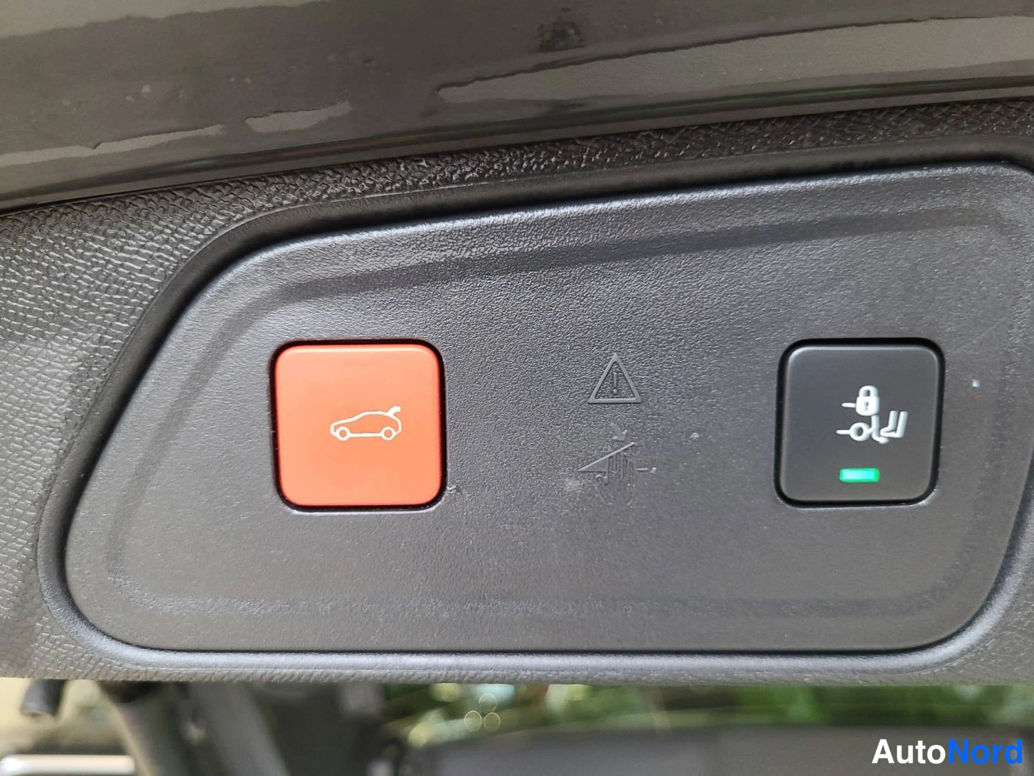 Harmaa Peugeot 3008 2021, kuva 16
