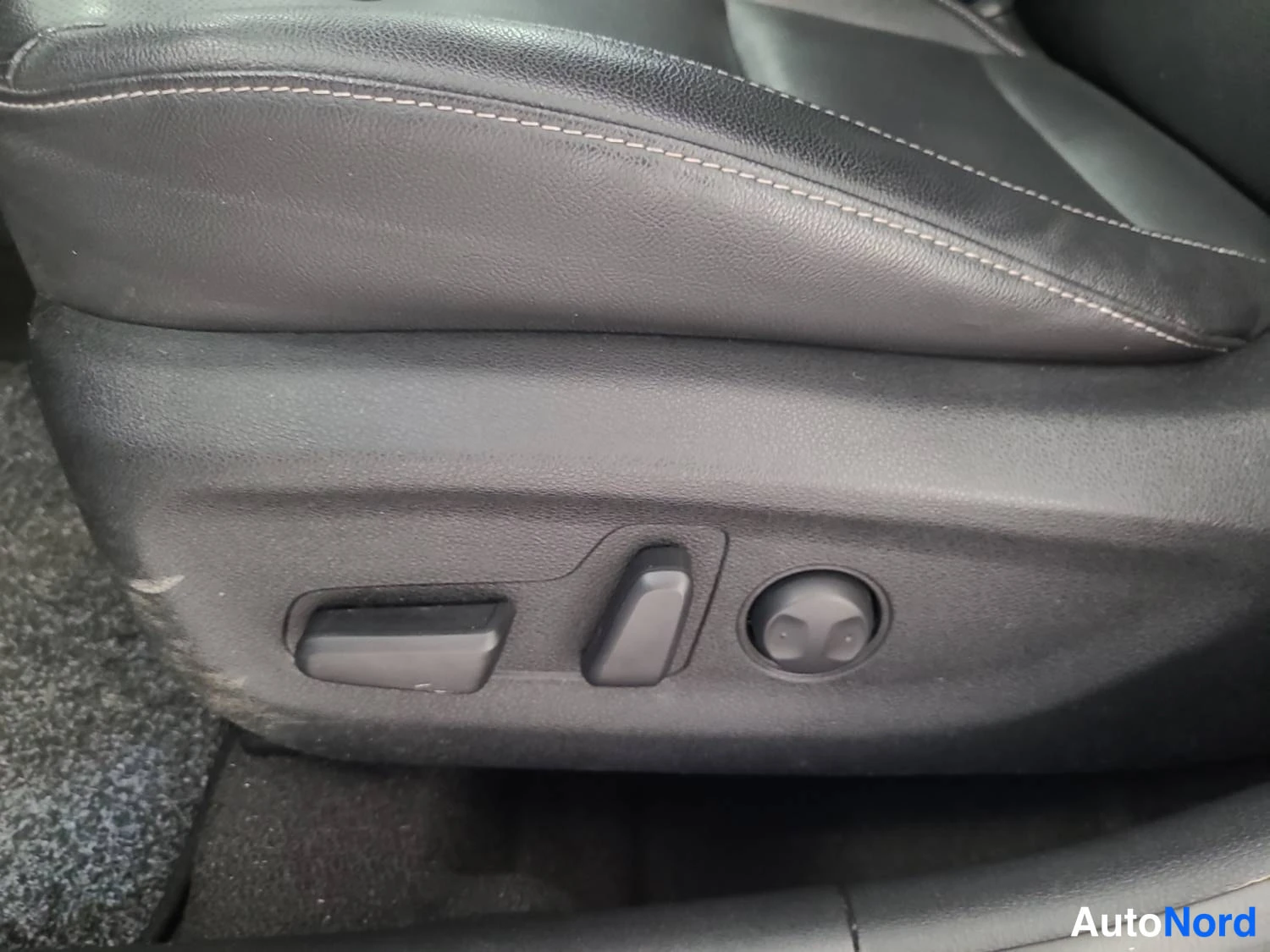 Musta Kia Niro 2020, kuva 20