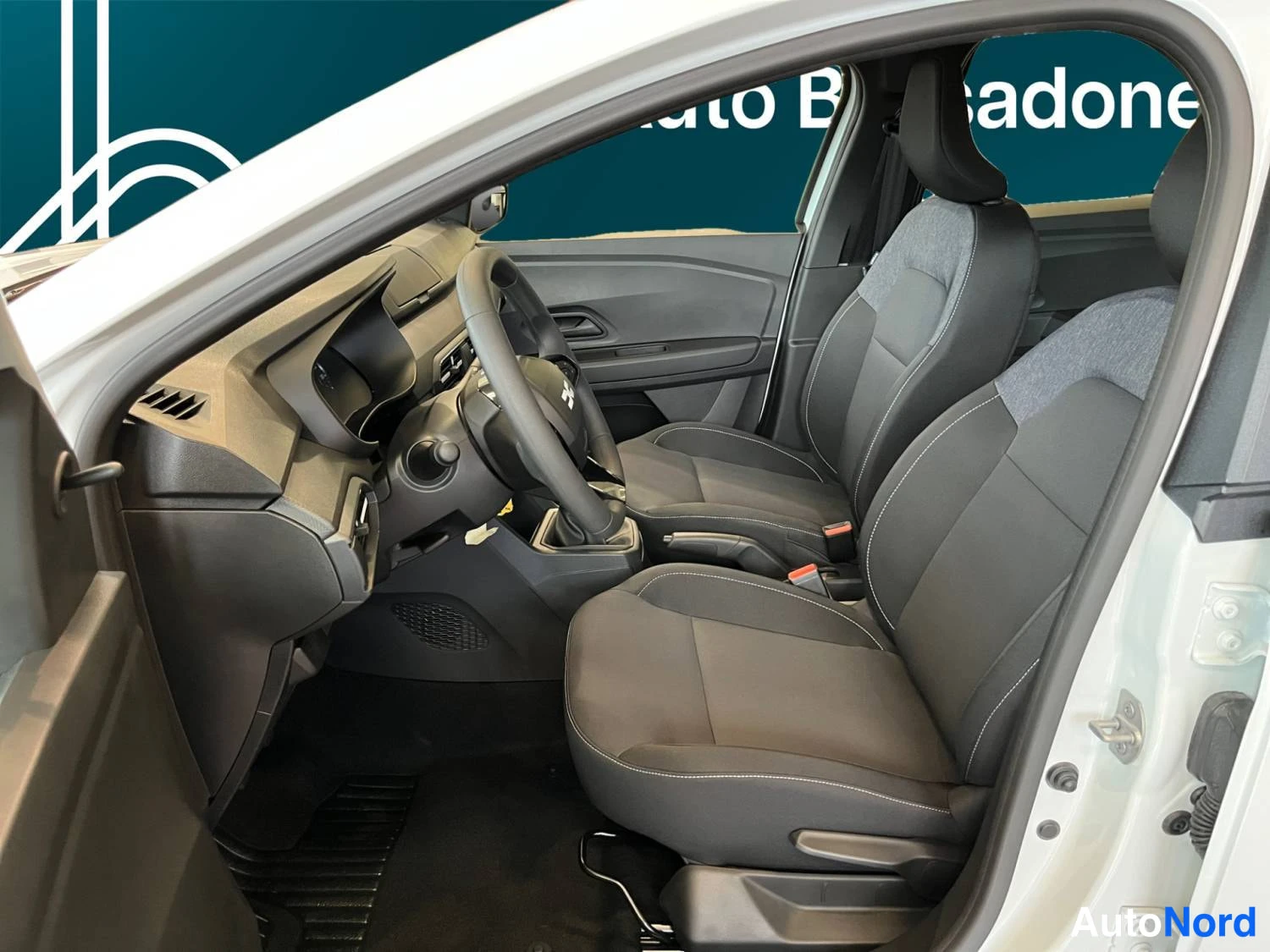 Beige Dacia Jogger 2026, kuva 9