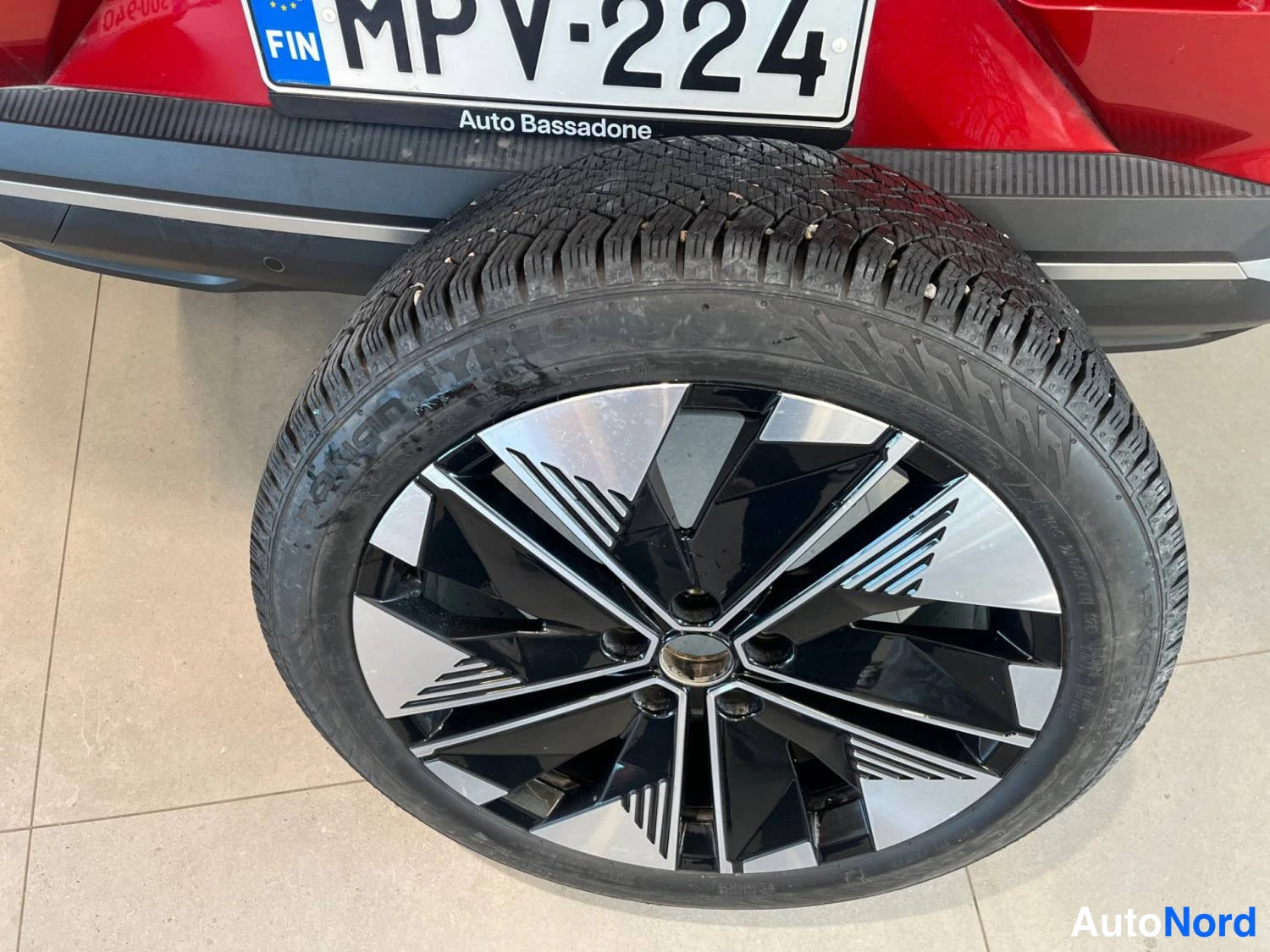 Punainen Renault Scenic E-Tech electric 2024, kuva 18