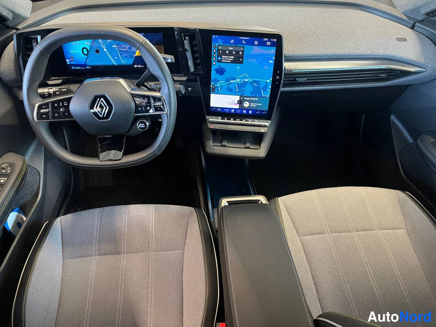 Punainen Renault Scenic E-Tech electric 2024, kuva 10