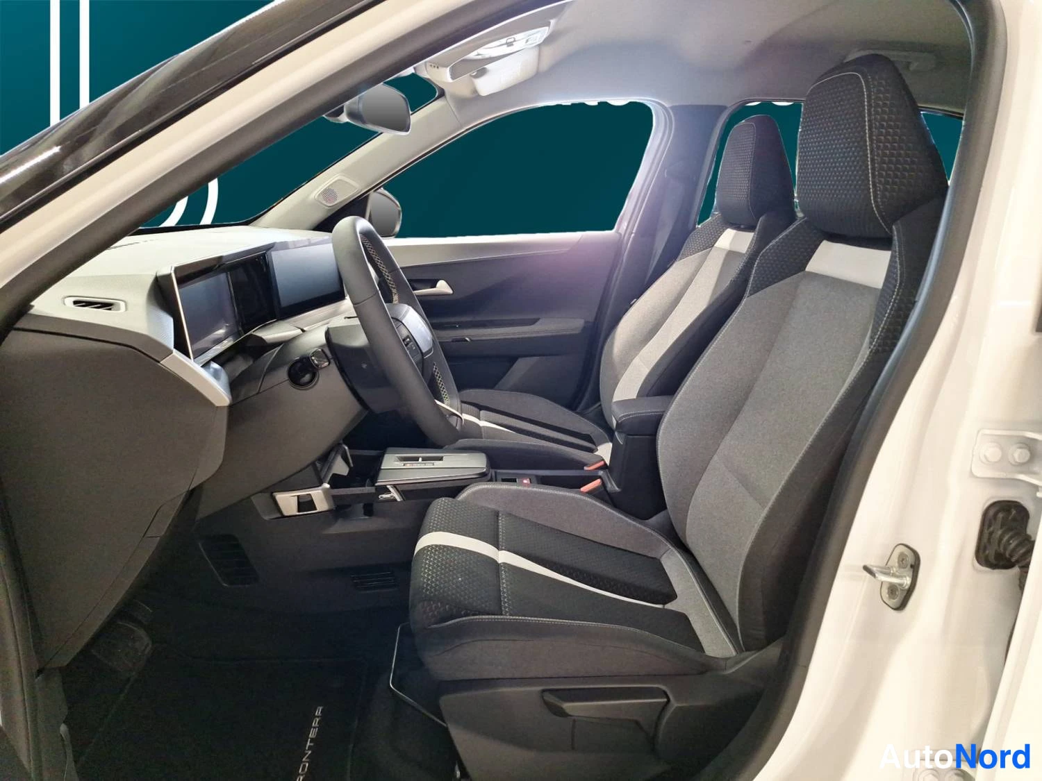 Valkoinen Opel Frontera 2026, kuva 9