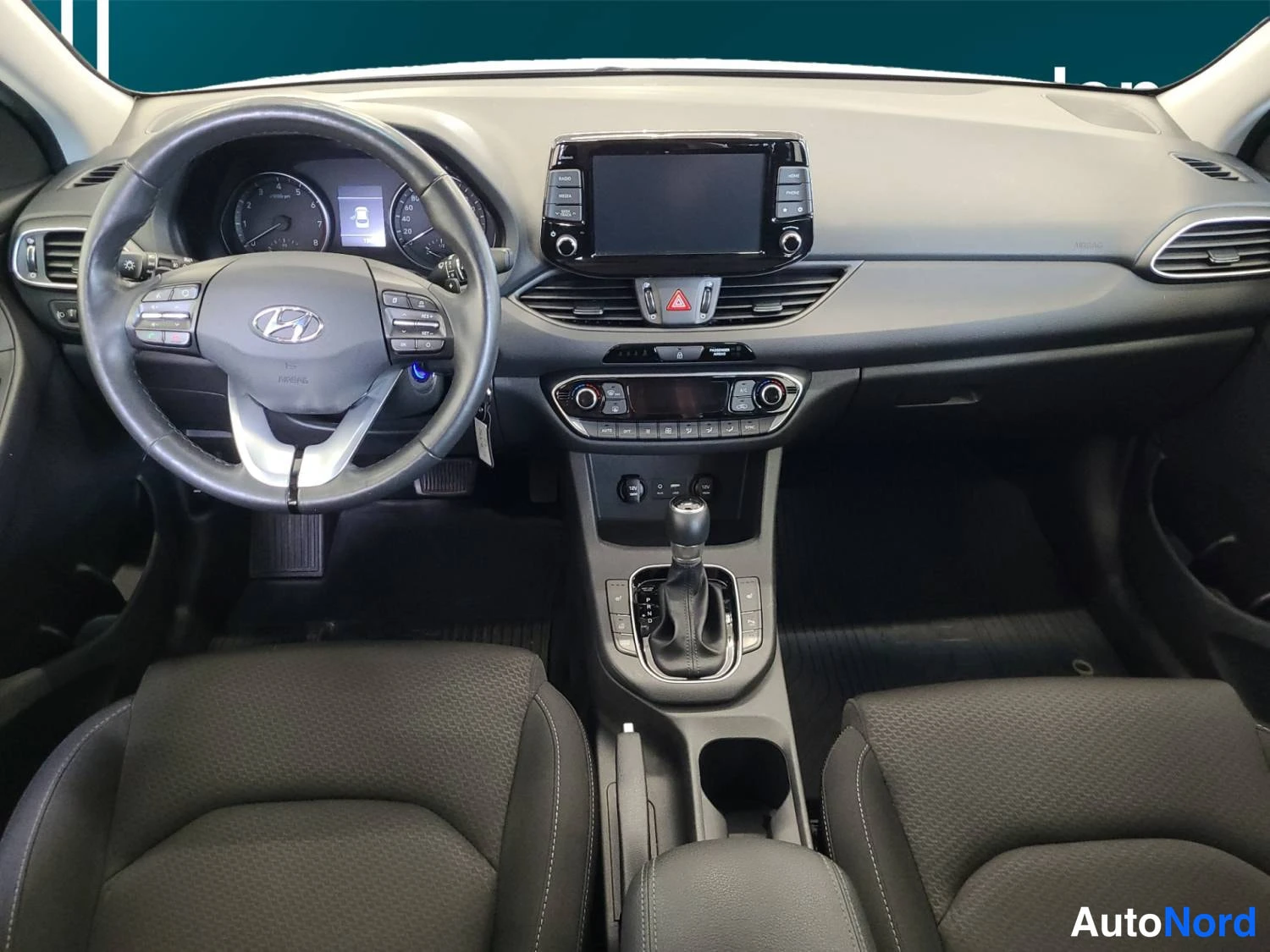 Valkoinen Hyundai I30 2020, kuva 10