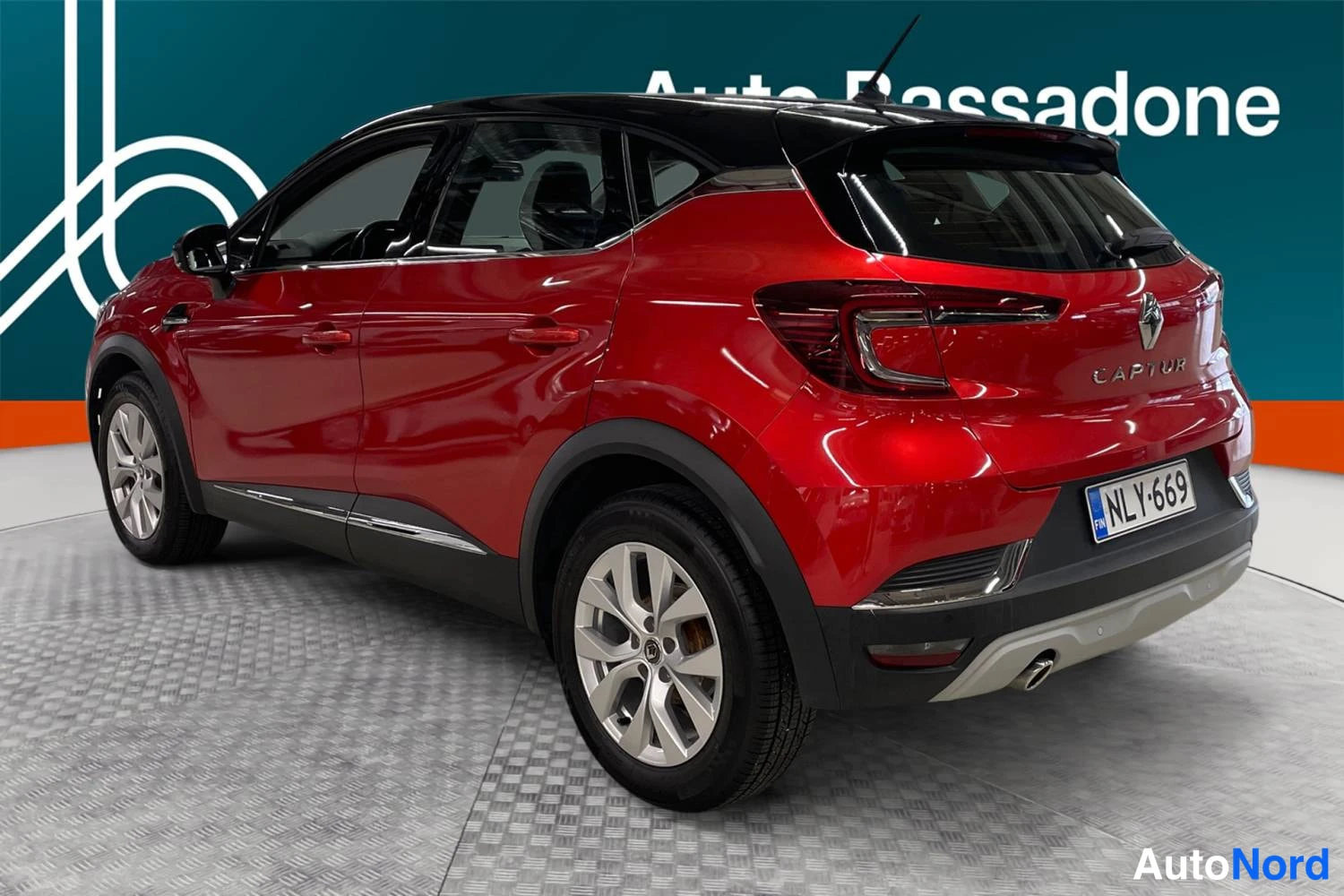 Punainen Renault Captur 2020, takaviisto, kuva 6