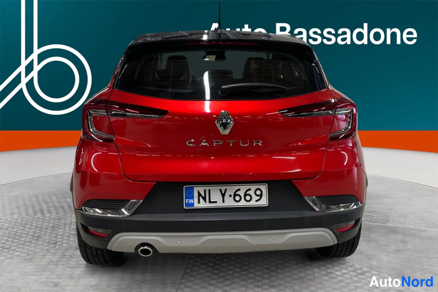 Punainen Renault Captur 2020, takaa, kuva 8