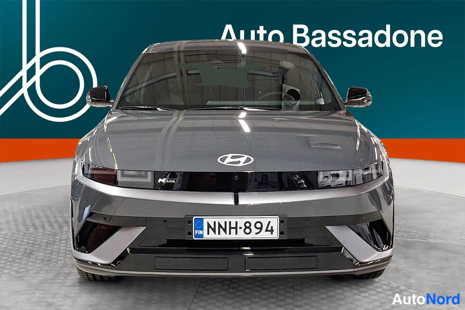 Harmaa Hyundai Ioniq 5 2025, edestä, kuva 2
