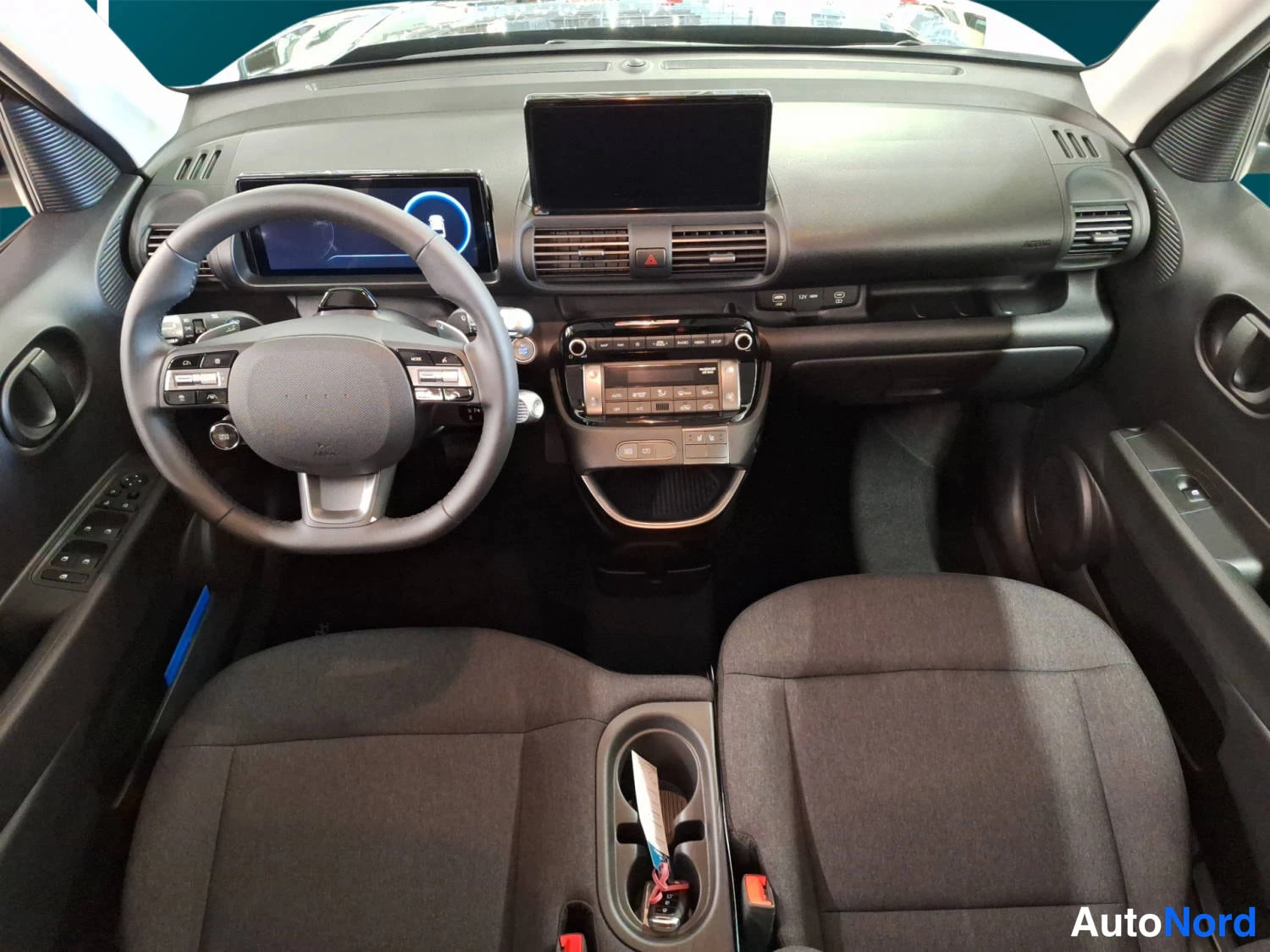Musta Hyundai Inster 2026, kuva 9