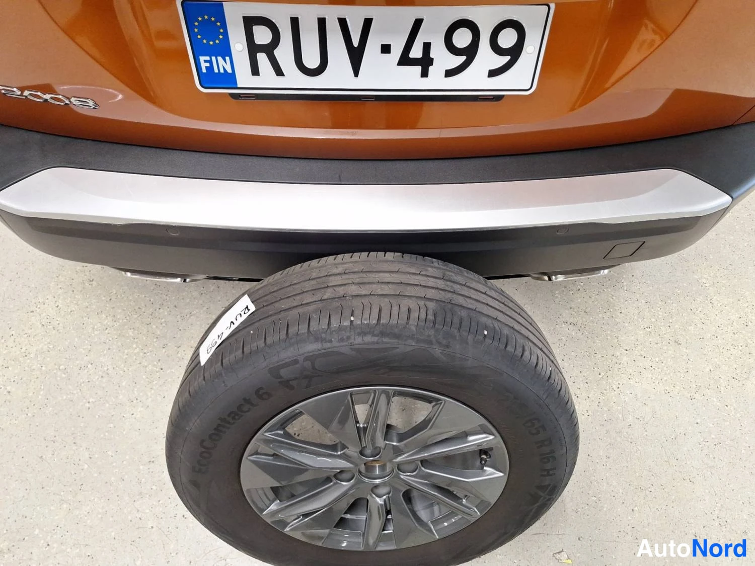 Oranssi Peugeot 2008 2023, takaa, kuva 9