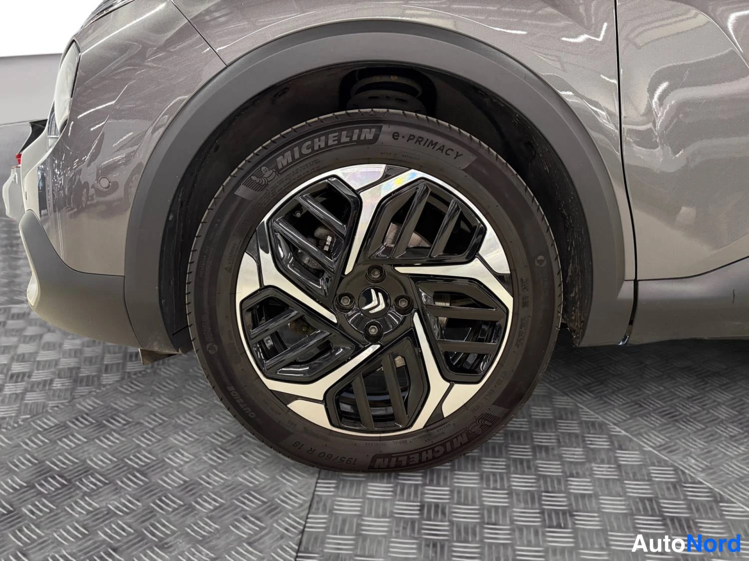 Harmaa Citroen C4 x 2023, yksityiskohta, kuva 11