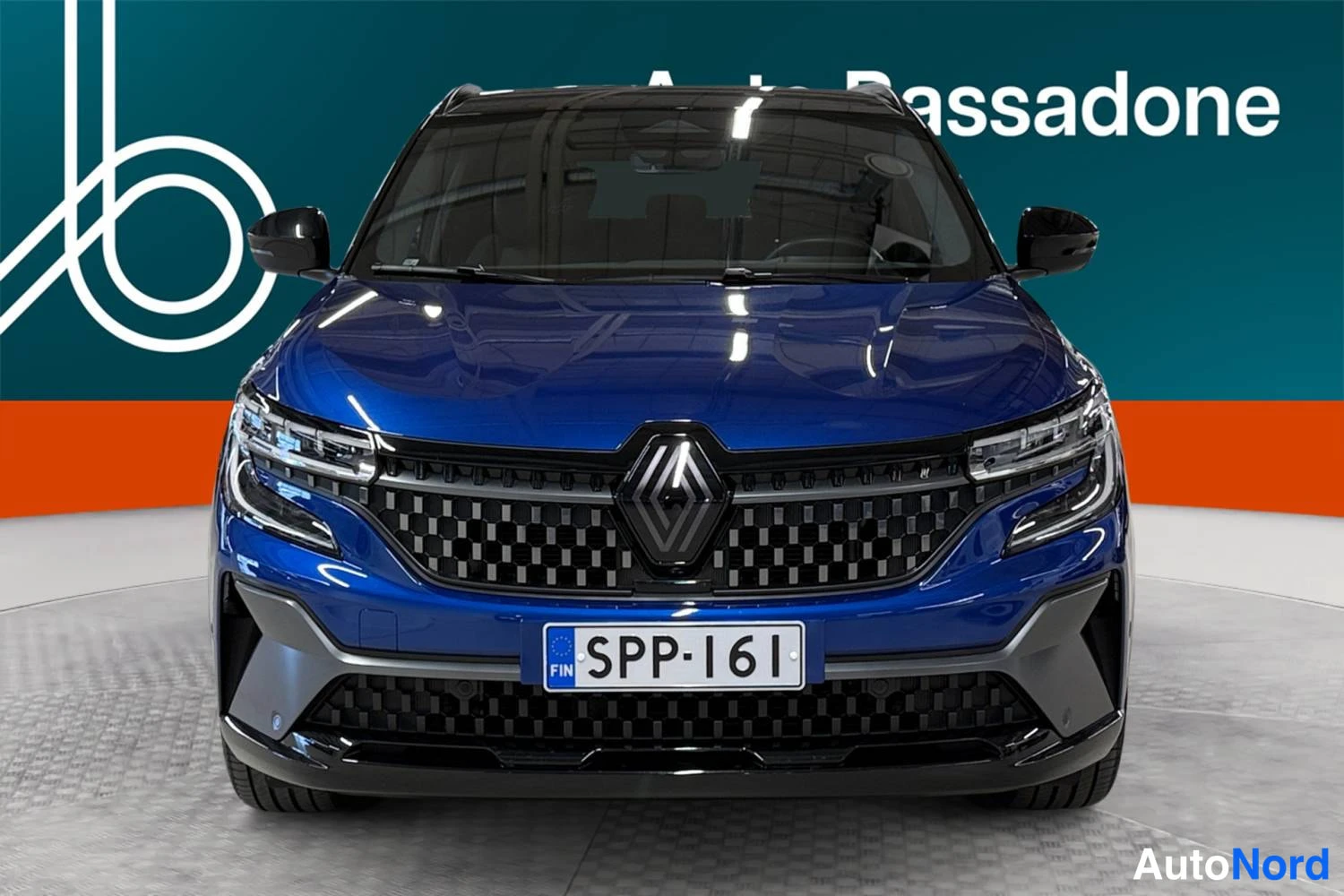 Sininen Renault Austral 2024, edestä, kuva 3