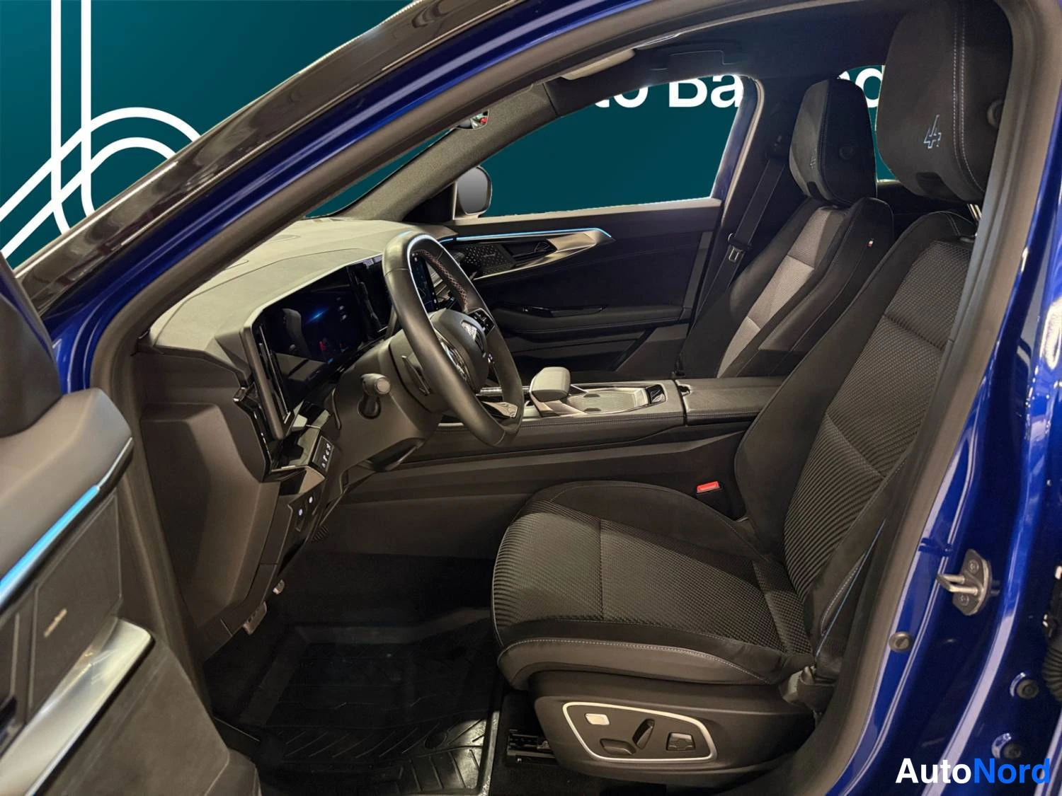 Sininen Renault Austral 2024, kuva 10