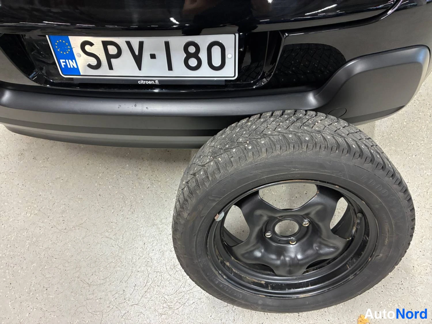Musta Citroen C3 2024, takaa, kuva 10