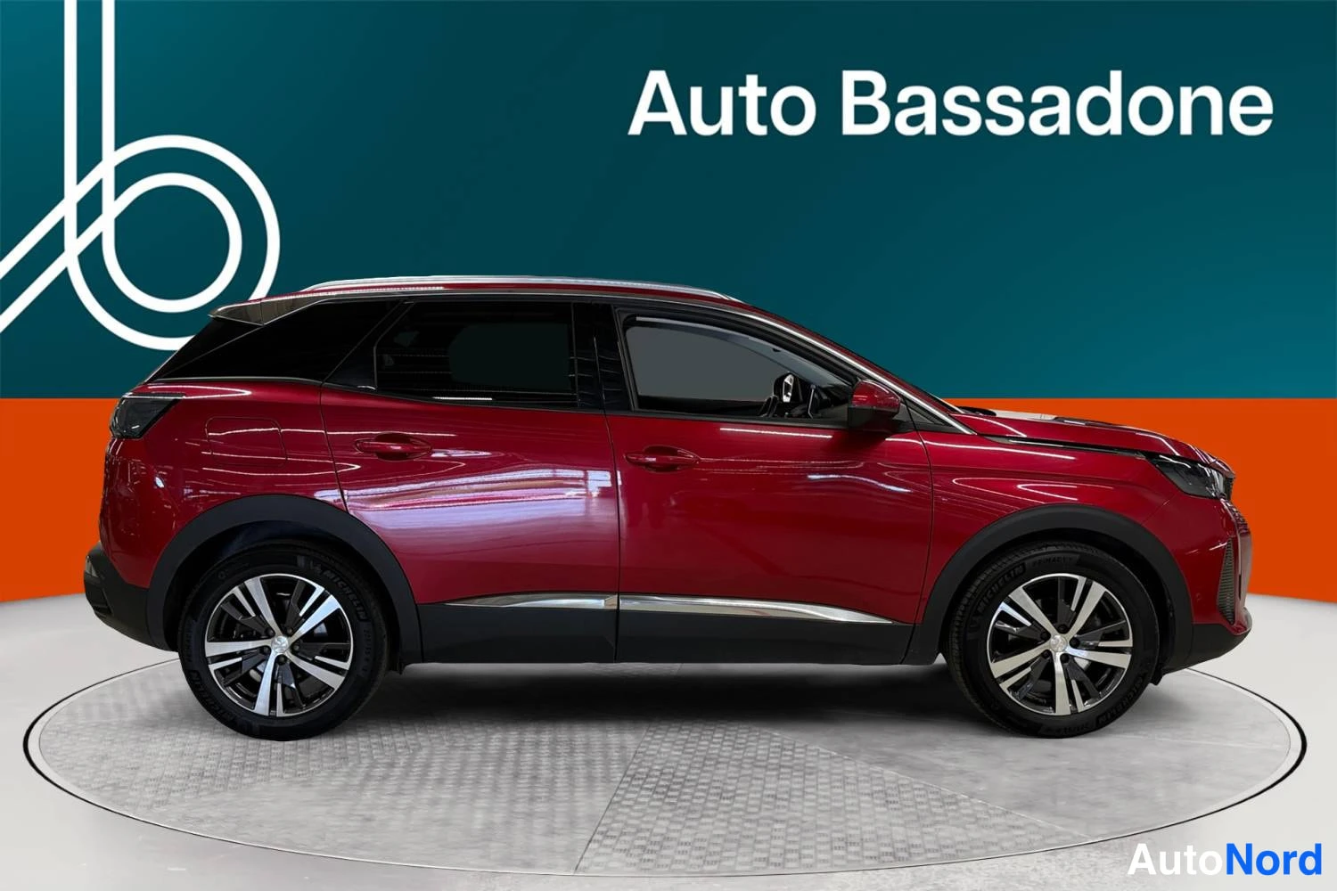 Punainen Peugeot 3008 2021, sivulta, kuva 6