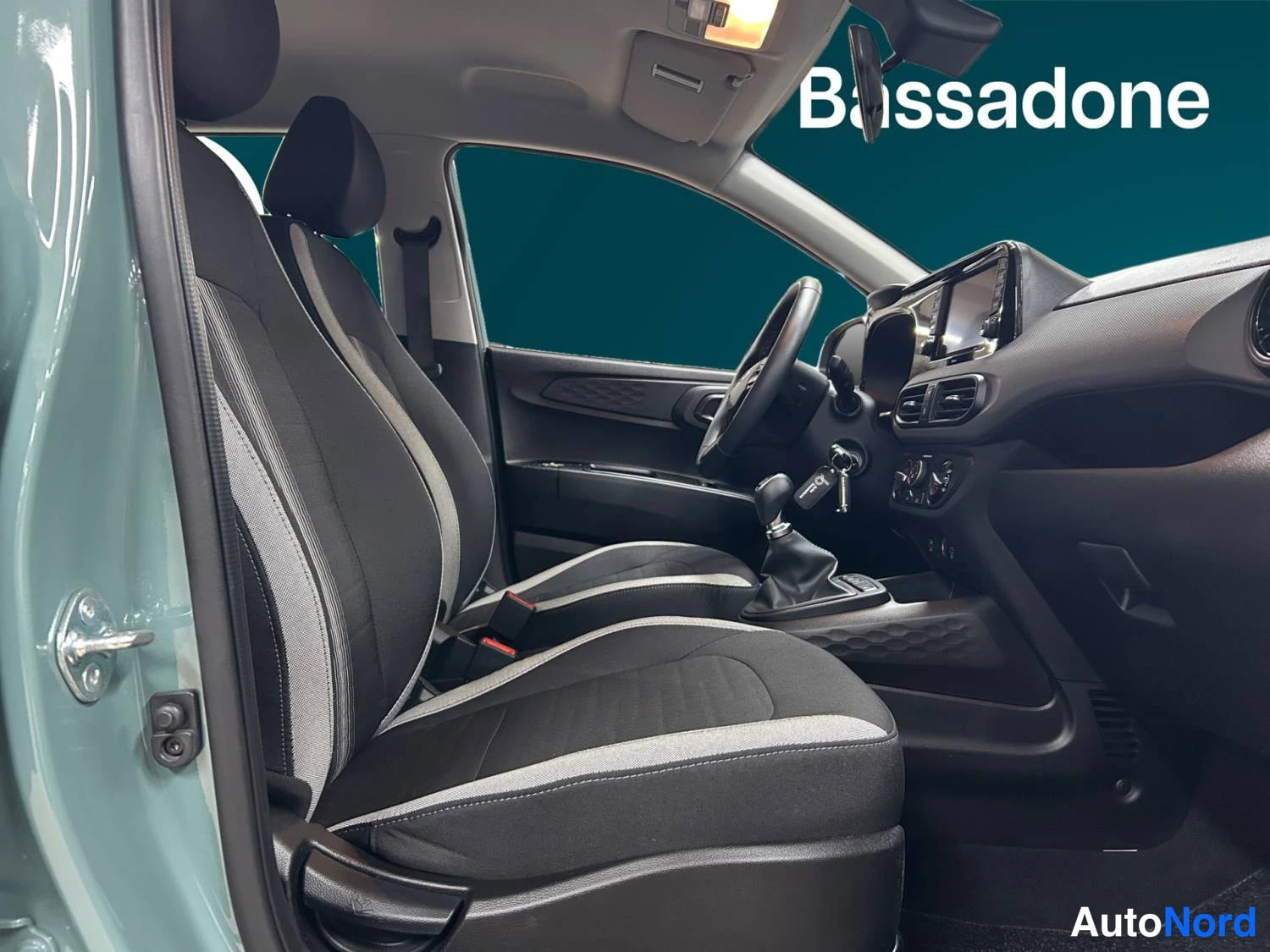 Vihreä Hyundai I10 2025, kuva 19