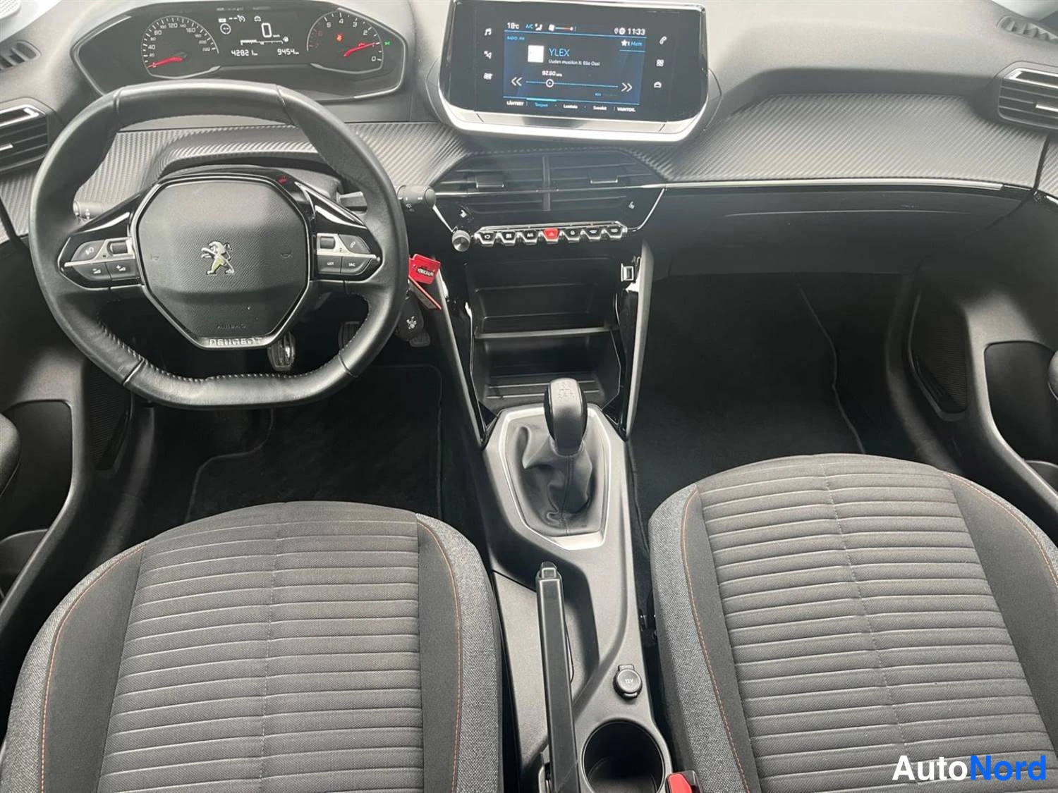 Keltainen Peugeot 208 2021, kuva 9