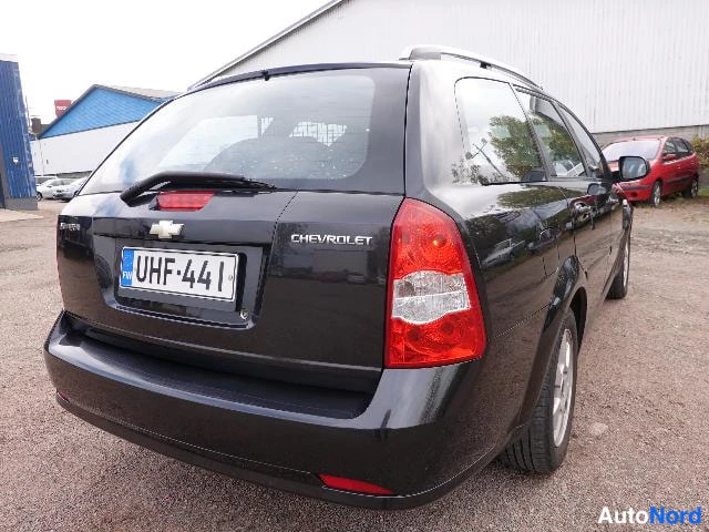 Musta Chevrolet Nubira 2010, takaa, kuva 14
