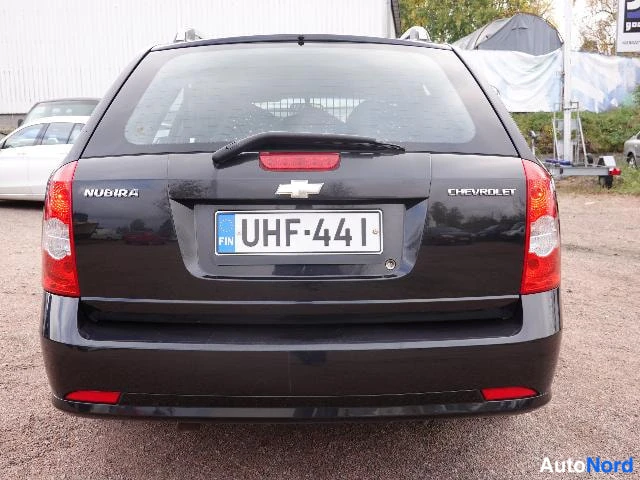 Musta Chevrolet Nubira 2010, takaa, kuva 15