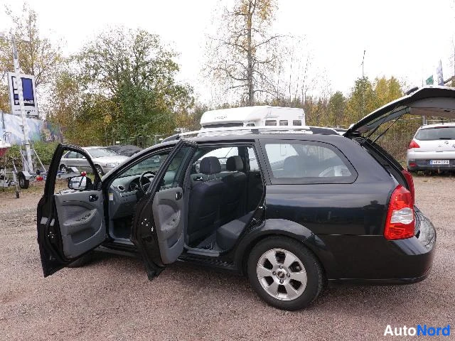 Musta Chevrolet Nubira 2010, takaviisto, kuva 13