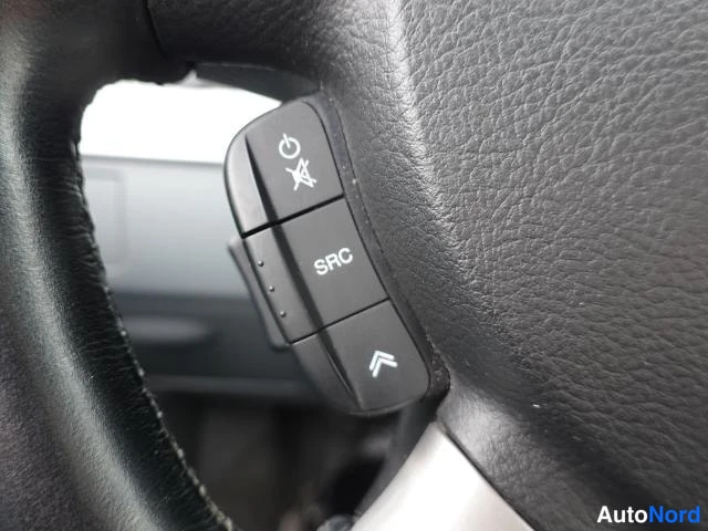 Musta Chevrolet Nubira 2010, yksityiskohta, kuva 29