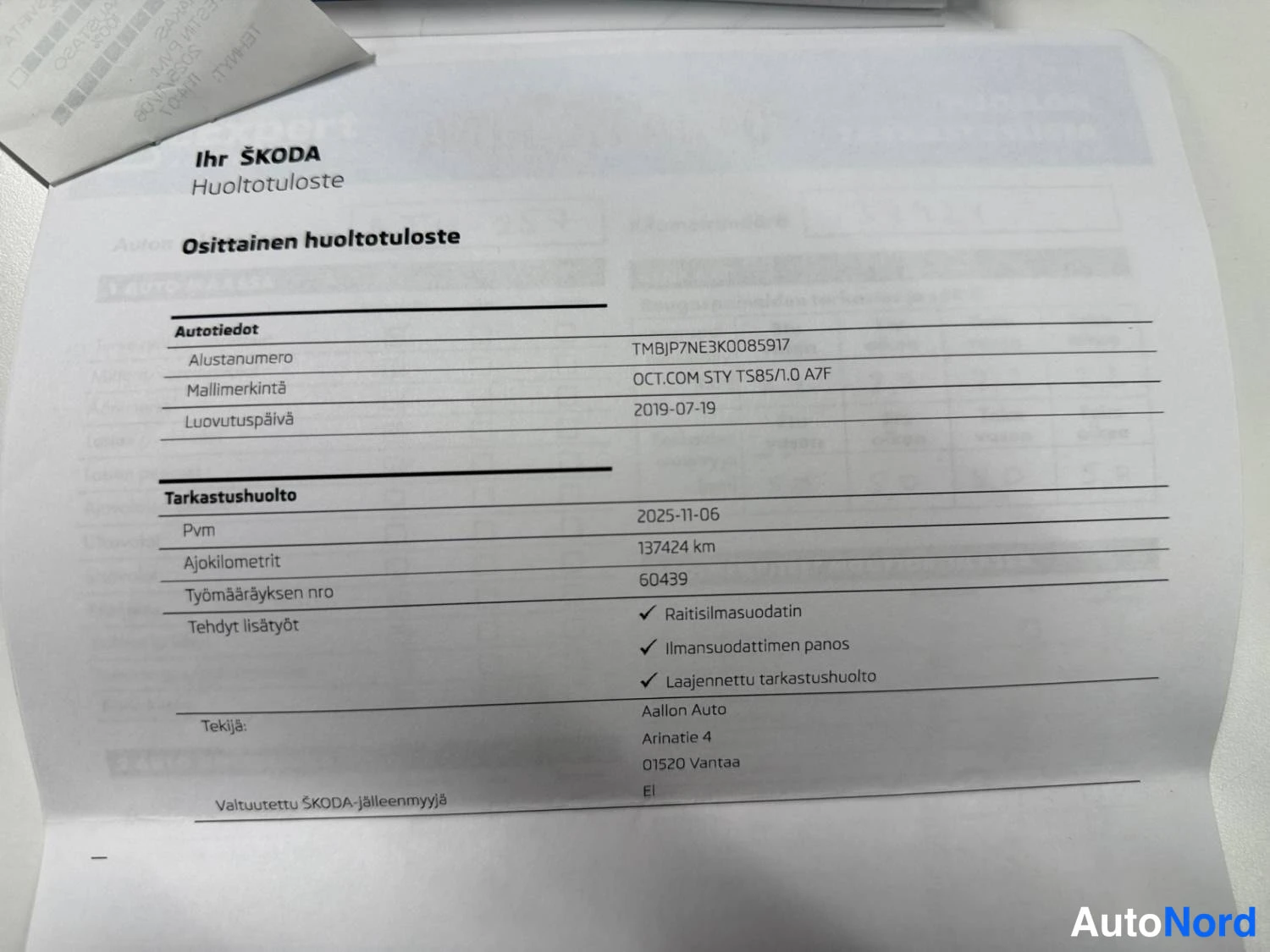 Punainen Skoda Octavia 2019, kuva 31
