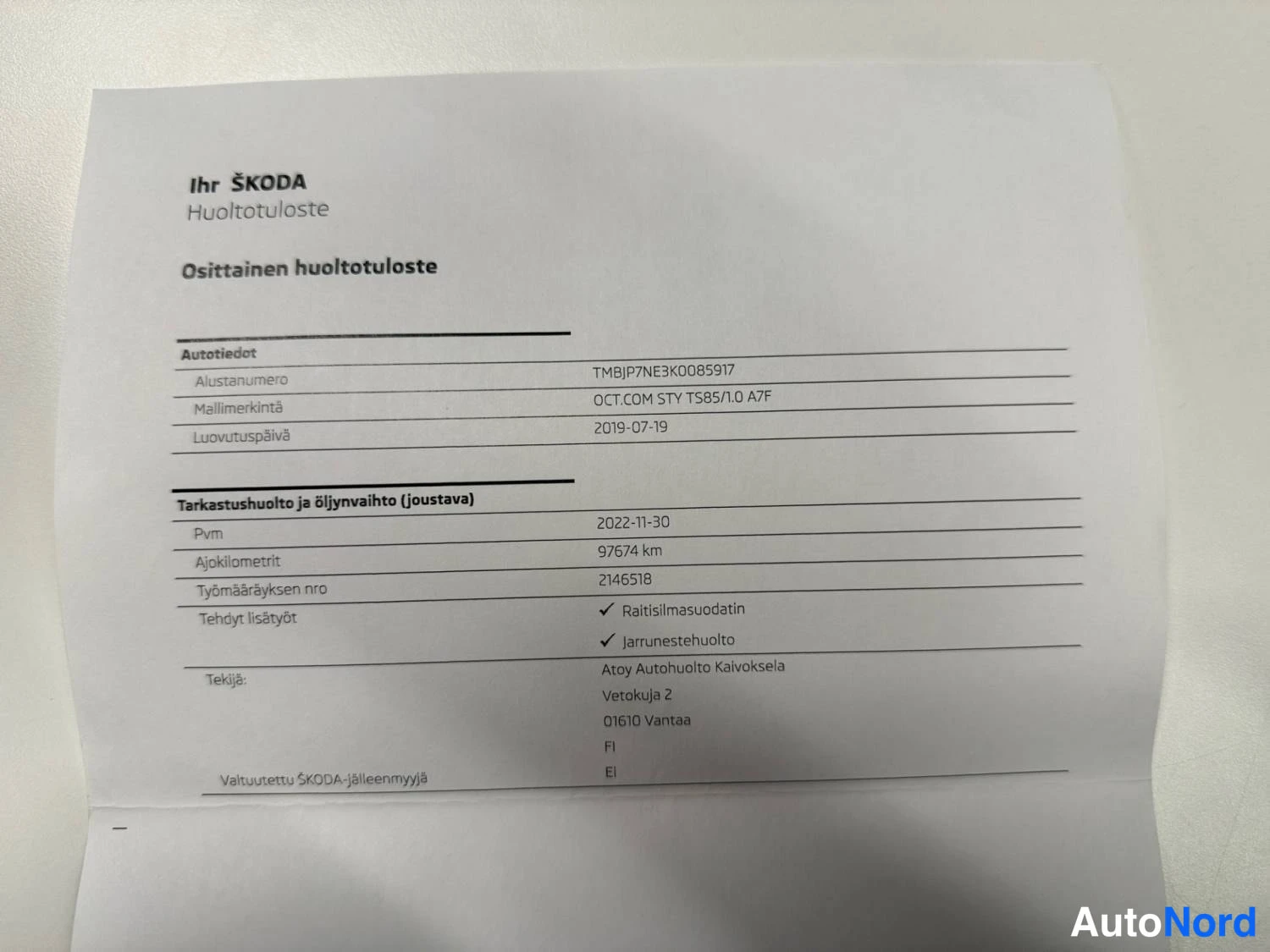 Punainen Skoda Octavia 2019, kuva 25